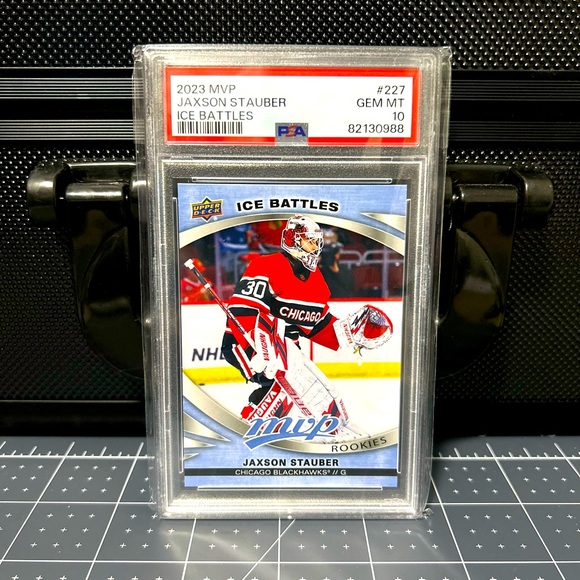 NHL GRADED PSA 10 - Picture 1 of 2